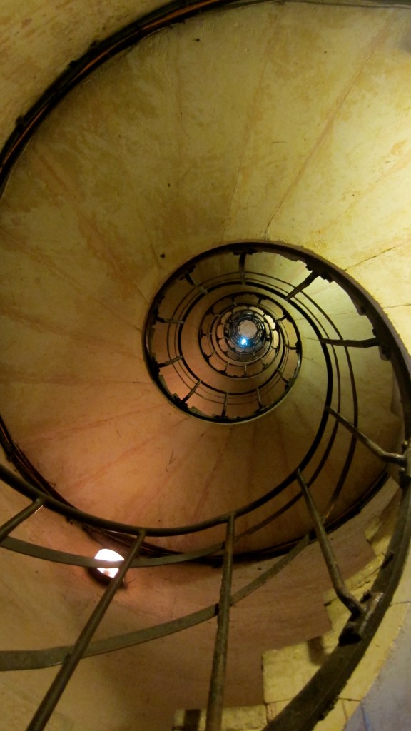 interior of Arc de Triomphe
